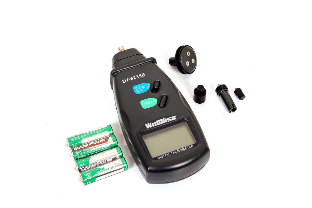 Wellhise DT6235B Temaslı Değmeli Manuel Takometre Wellhise DT6235B Temaslı Değmeli Manuel Takometre